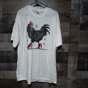 Graphic Rooster Tee - White and Pink